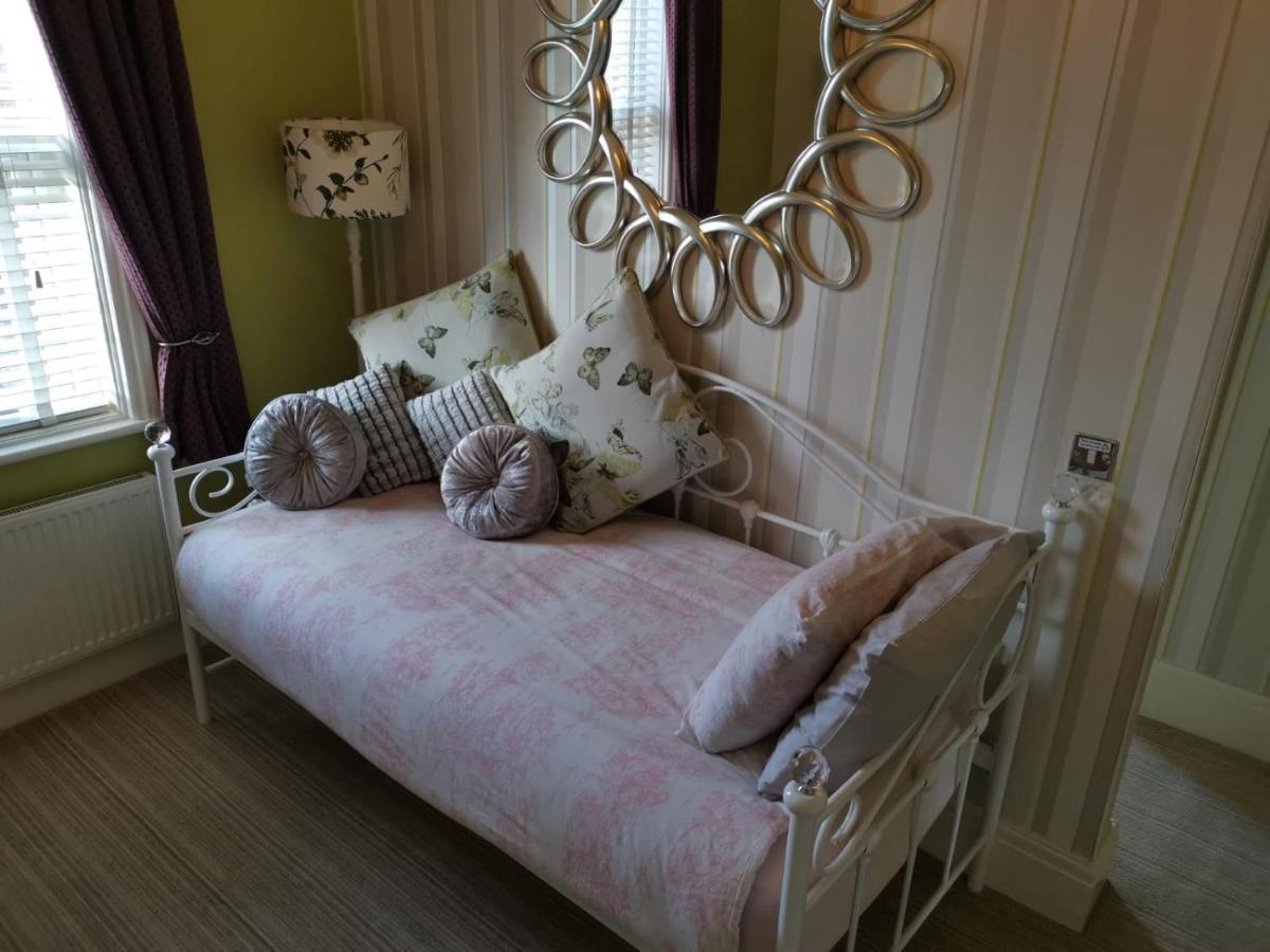 Vale House Bed and Breakfast Southport Buitenkant foto