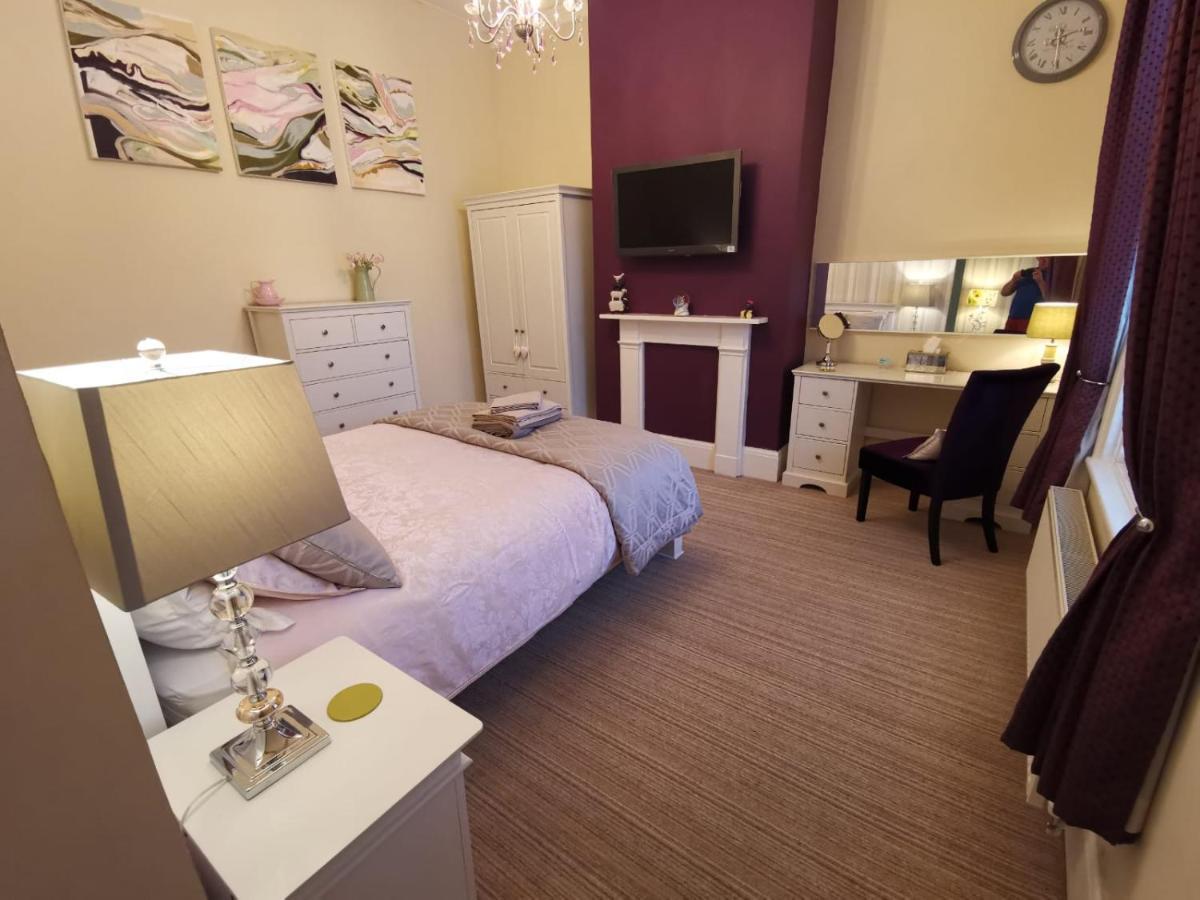 Vale House Bed and Breakfast Southport Buitenkant foto